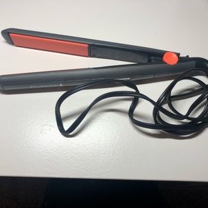 Great flatiron makes your hair so straight and thi